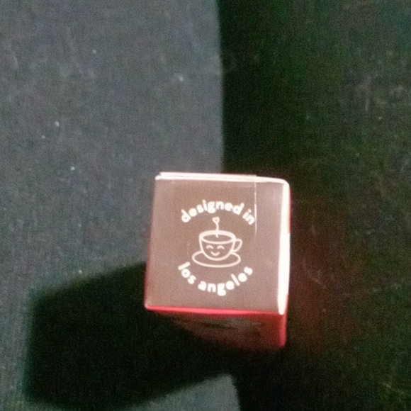 THE CRÈME SHOP (7) DISNEY MICKEY & MINNIE MOUSE SKINCARE & MAKEUP - Picture 9 of 10